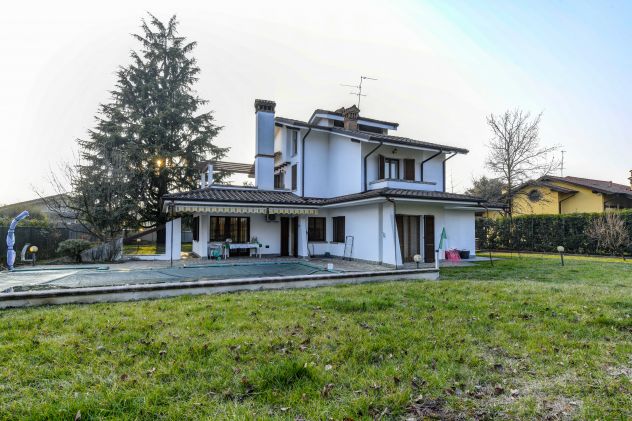 casa indipendente in vendita a Canonica d'Adda