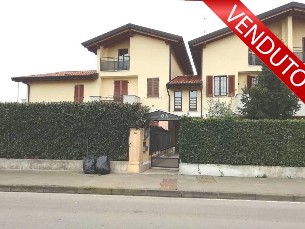 appartamento in vendita a Canonica d'Adda