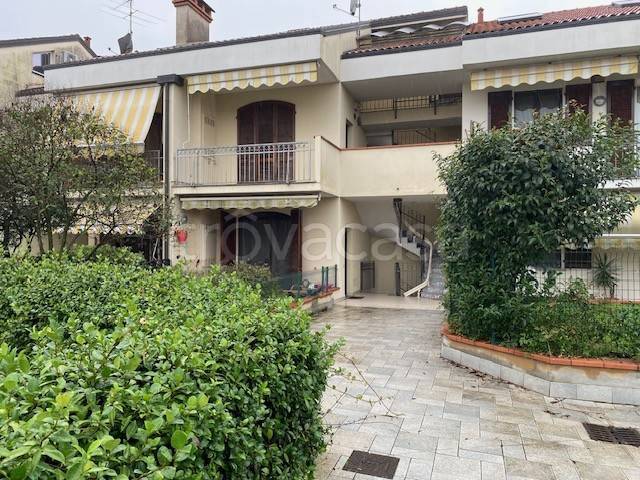 appartamento in vendita a Canonica d'Adda