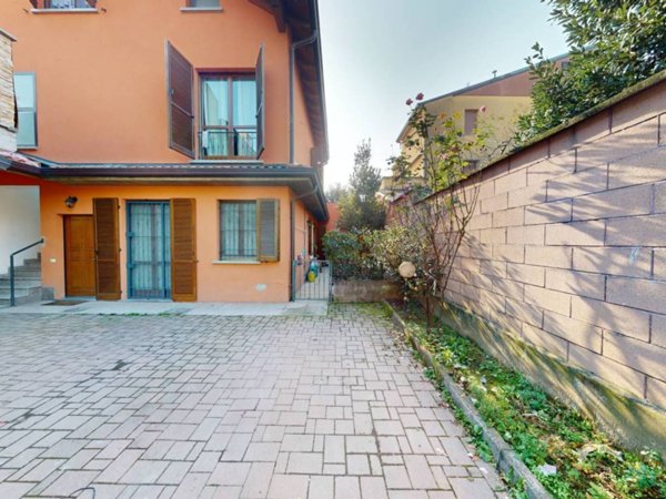 appartamento in vendita a Canonica d'Adda