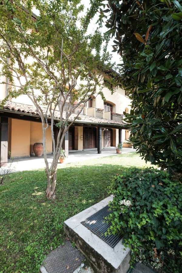 casa indipendente in vendita a Canonica d'Adda