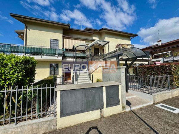 appartamento in vendita a Canonica d'Adda