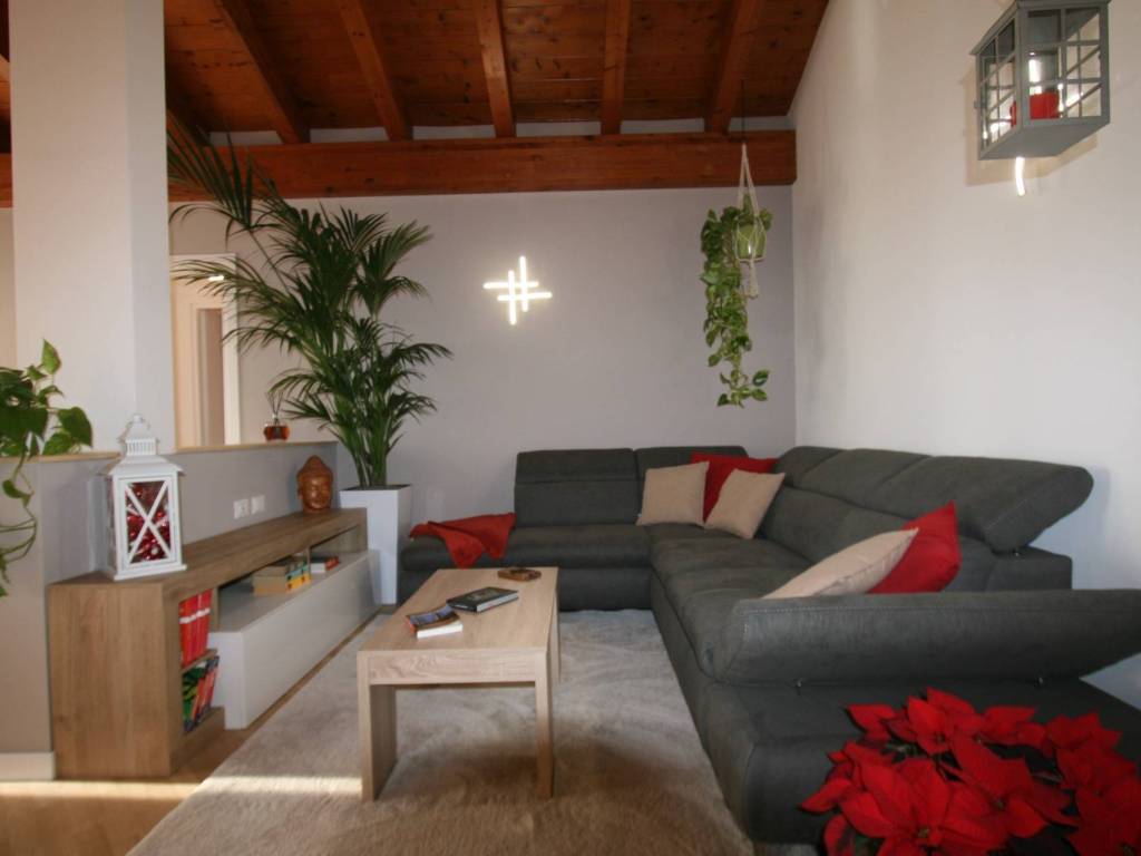 appartamento in vendita a Canonica d'Adda