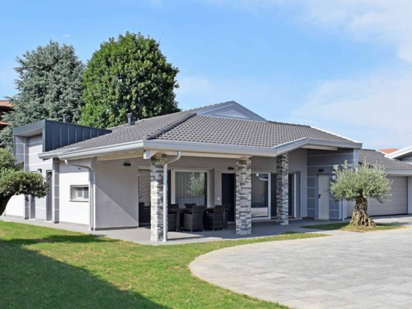 terreno edificabile in vendita a Canonica d'Adda