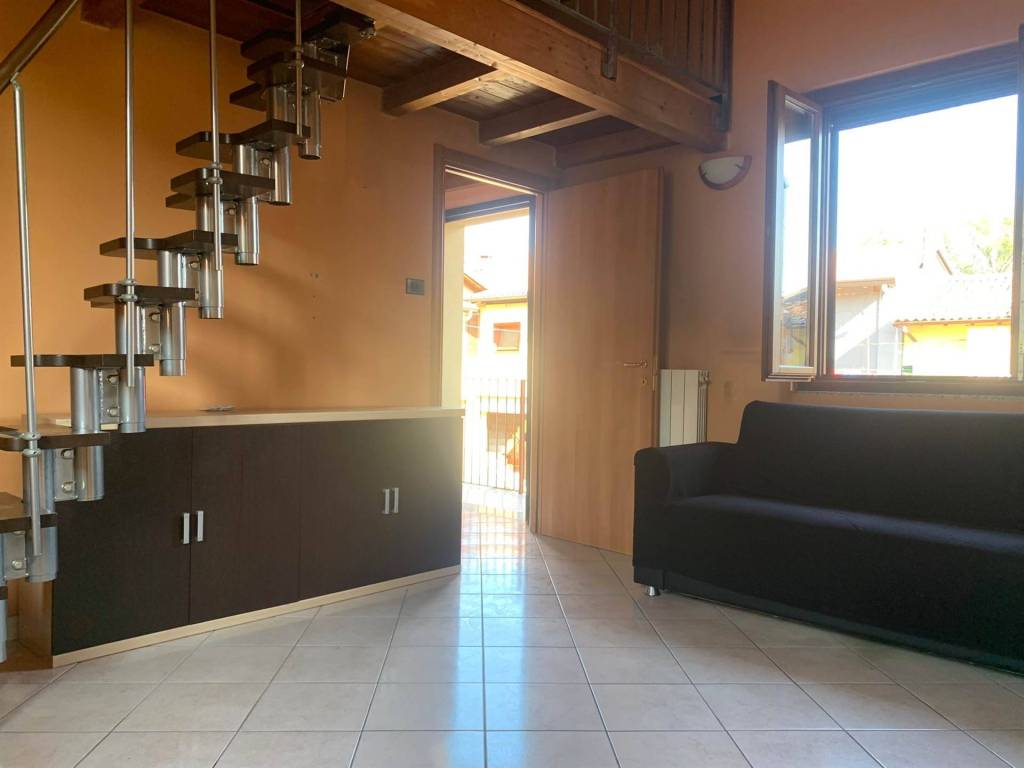 appartamento in vendita a Canonica d'Adda