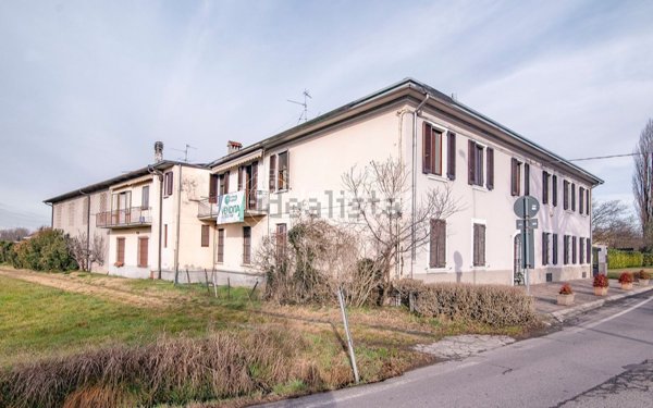 appartamento in vendita a Canonica d'Adda