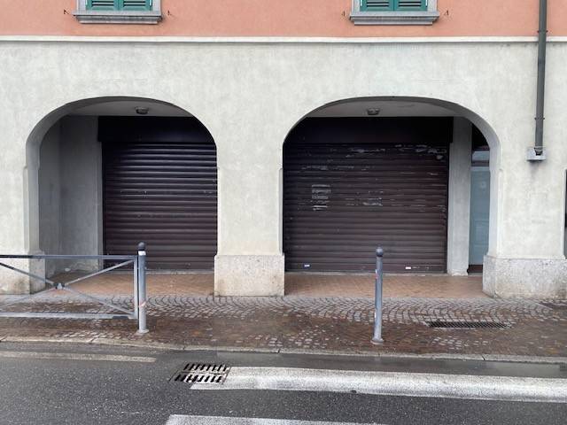 negozio in vendita a Canonica d'Adda