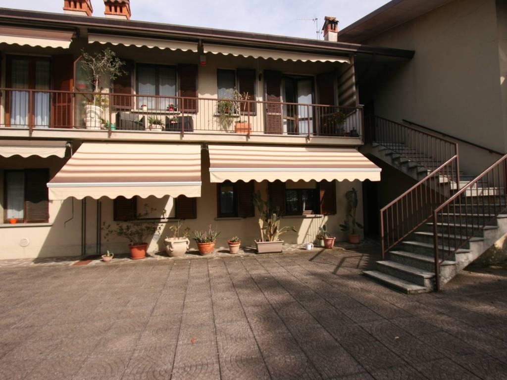 appartamento in vendita a Canonica d'Adda