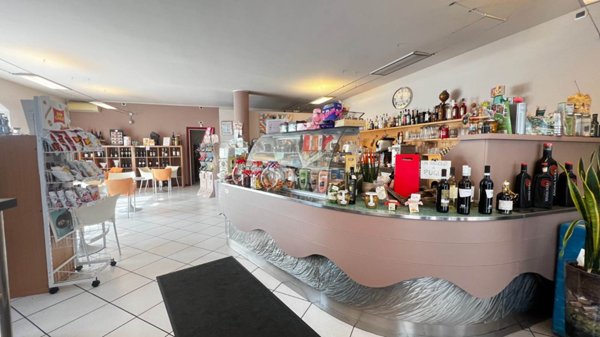 negozio in vendita a Canonica d'Adda
