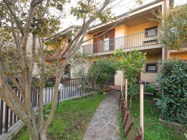 casa indipendente in vendita a Canonica d'Adda