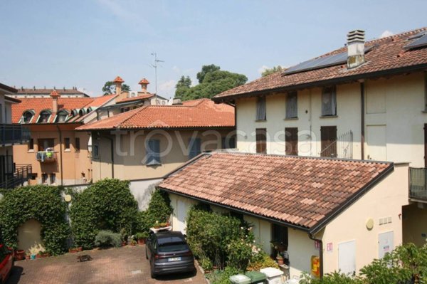 appartamento in vendita a Canonica d'Adda