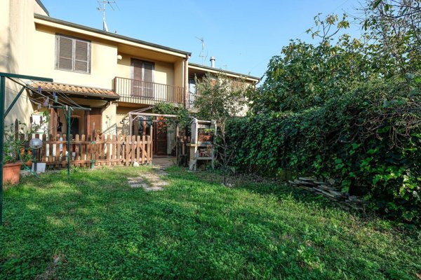 casa indipendente in vendita a Canonica d'Adda