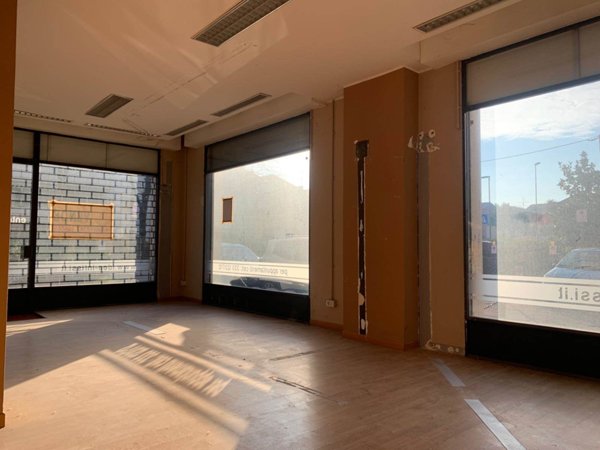ufficio in vendita a Canonica d'Adda