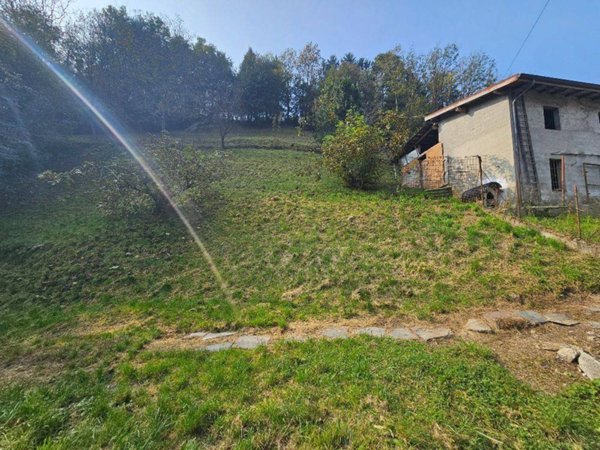 casale in vendita a Capizzone