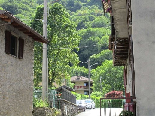 appartamento in vendita a Capizzone in zona Gallo
