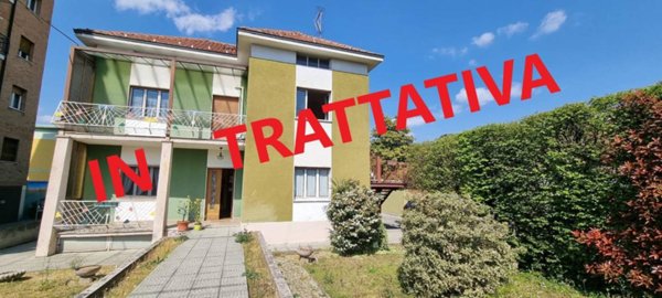 casa indipendente in vendita a Capriate San Gervasio in zona Capriate