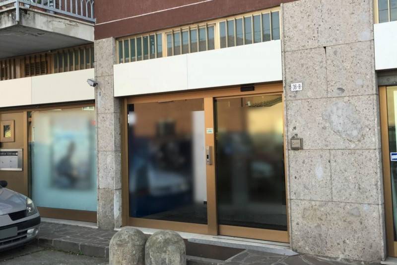 ufficio in vendita a Capriate San Gervasio