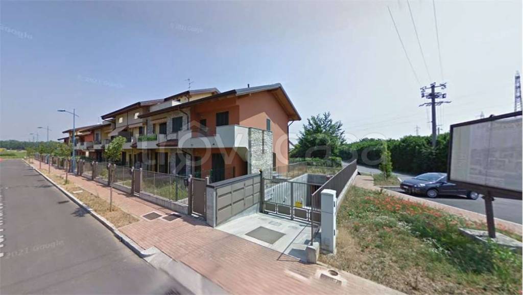 appartamento in vendita a Capriate San Gervasio