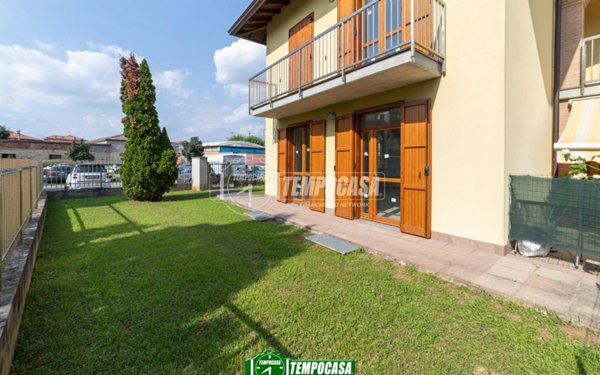 appartamento in vendita a Capriate San Gervasio