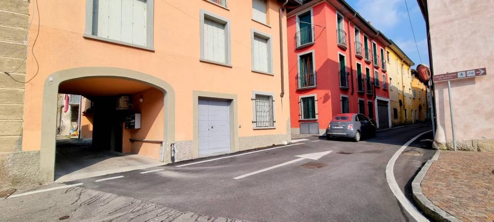 ufficio in vendita a Capriate San Gervasio in zona Capriate