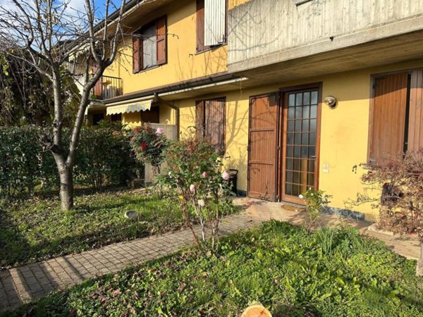 appartamento in vendita a Capriate San Gervasio