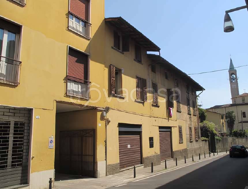 appartamento in vendita a Capriate San Gervasio