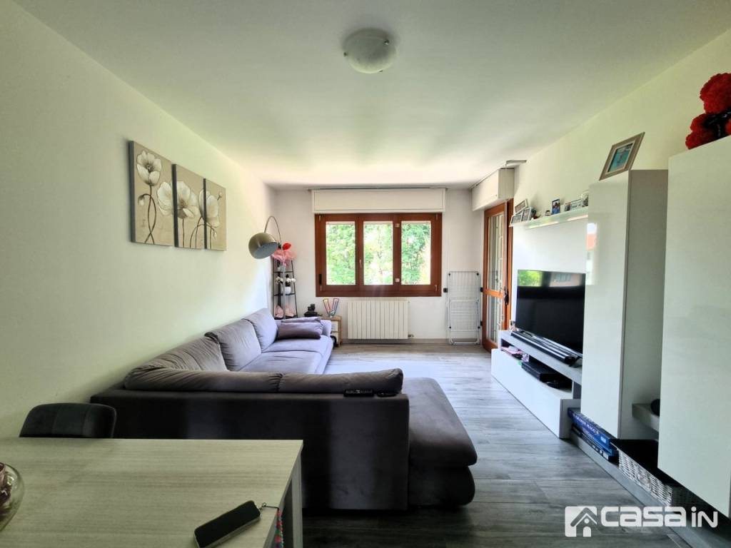 appartamento in vendita a Capriate San Gervasio in zona Capriate