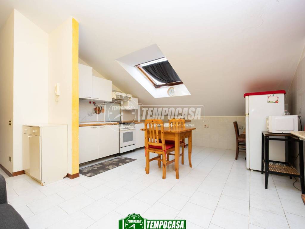 appartamento in vendita a Capriate San Gervasio