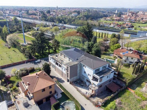 appartamento in vendita a Capriate San Gervasio in zona Crespi d'Adda