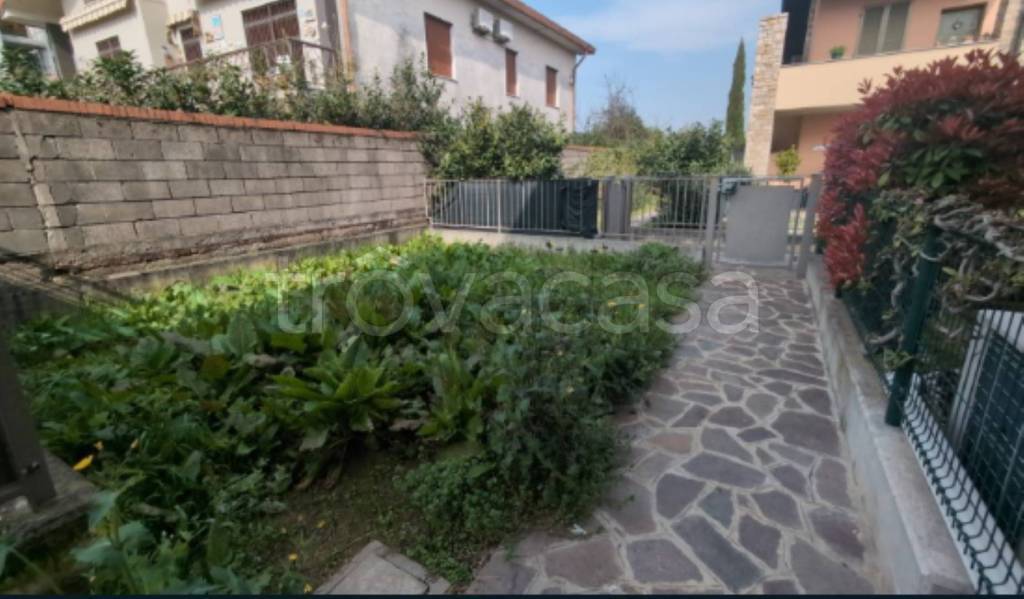 appartamento in vendita a Capriate San Gervasio
