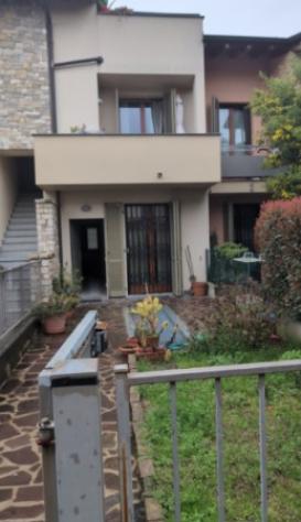 appartamento in vendita a Capriate San Gervasio
