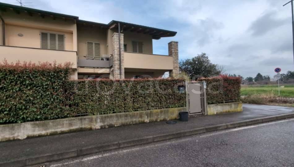 appartamento in vendita a Capriate San Gervasio