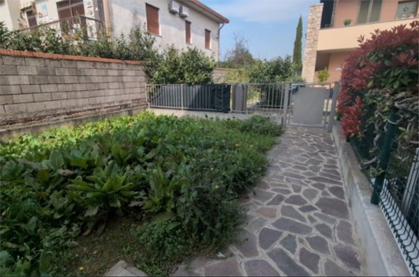 appartamento in vendita a Capriate San Gervasio