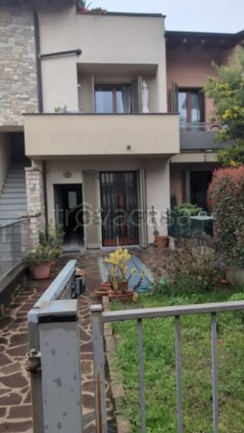 appartamento in vendita a Capriate San Gervasio