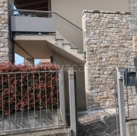 appartamento in vendita a Capriate San Gervasio