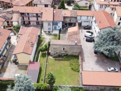 casa indipendente in vendita a Capriate San Gervasio