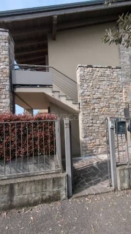 appartamento in vendita a Capriate San Gervasio