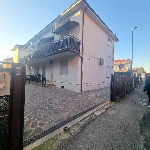appartamento in vendita a Capriate San Gervasio
