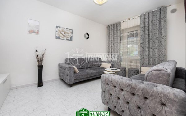 appartamento in vendita a Capriate San Gervasio