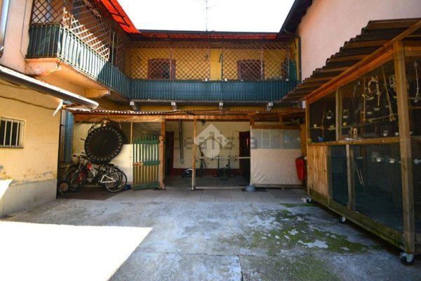 pentavano in vendita a Capriate San Gervasio