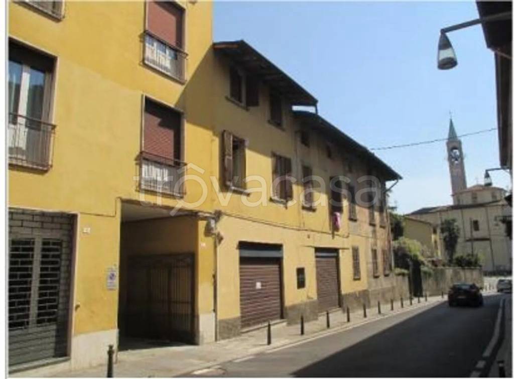 appartamento in vendita a Capriate San Gervasio