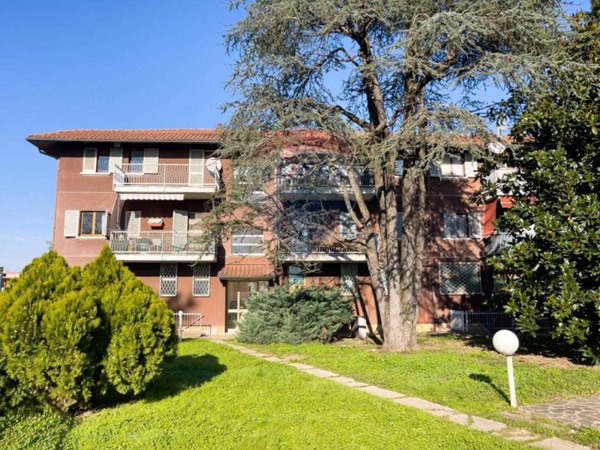 appartamento in vendita a Capriate San Gervasio in zona Capriate