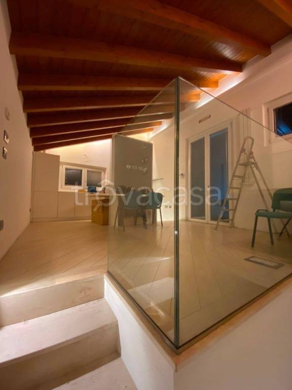 appartamento in vendita a Capriate San Gervasio