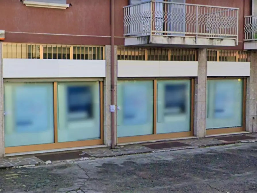 ufficio in vendita a Capriate San Gervasio