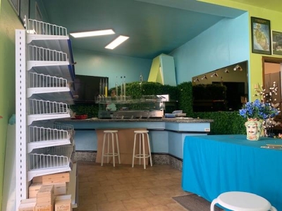 negozio in vendita a Capriate San Gervasio