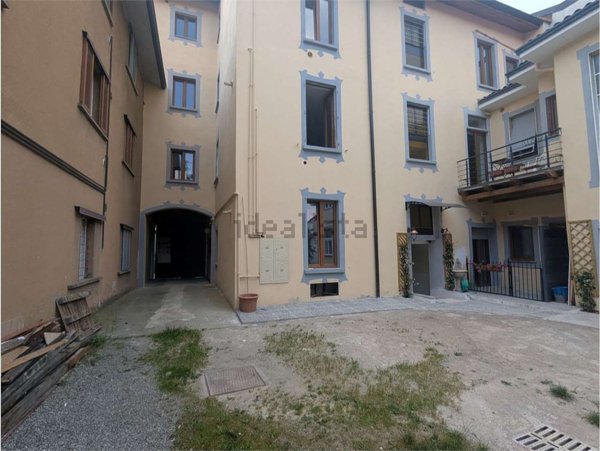 appartamento in vendita a Capriate San Gervasio