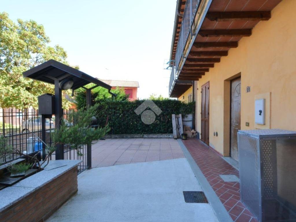 appartamento in vendita a Capriate San Gervasio in zona Capriate