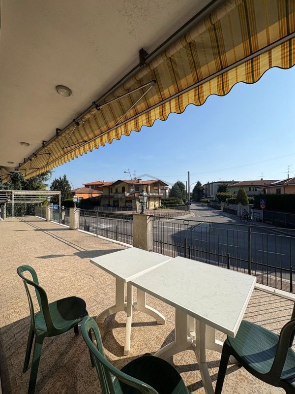 casa indipendente in vendita a Capriate San Gervasio