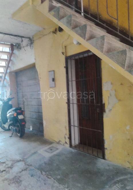 casa indipendente in vendita a Capriate San Gervasio