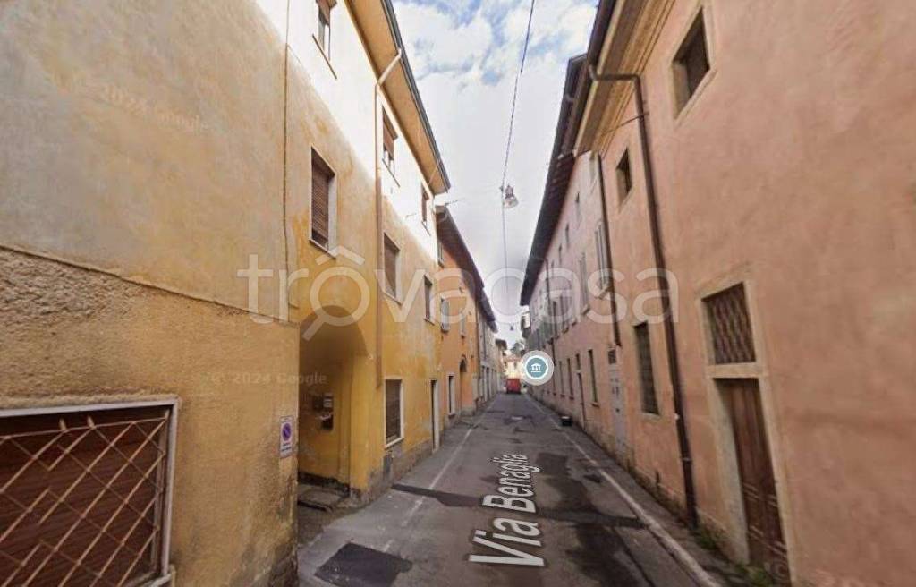 appartamento in vendita a Capriate San Gervasio